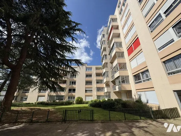 Appartement 4 pièces 84 m²
