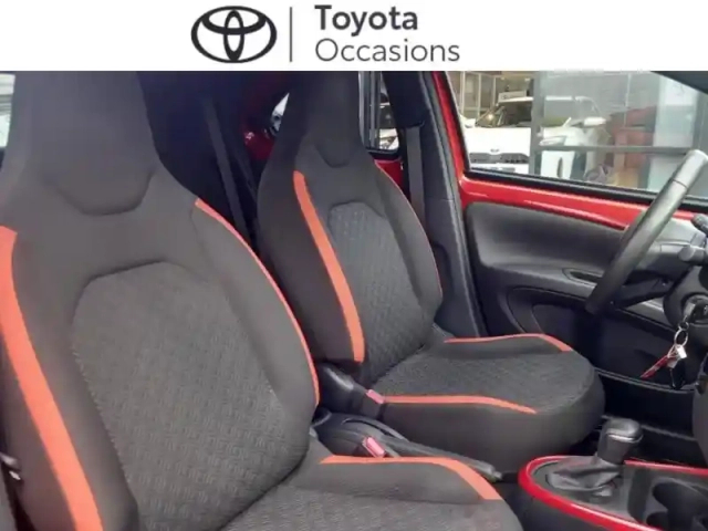 Toyota Aygo X 1.0 vvt-i 72ch design s-cvt — photo 12