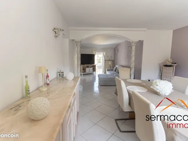 Maison 4 pièces 166 m²