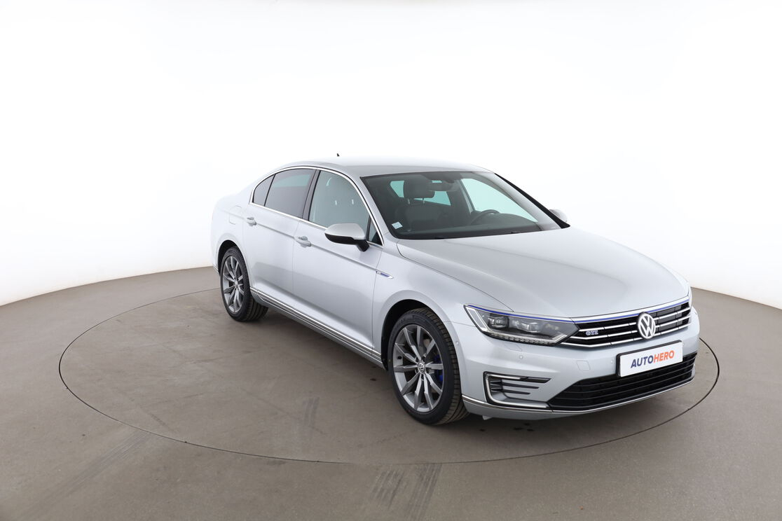 Volkswagen Passat 1.4 TSI GTE DSG6 — photo 7