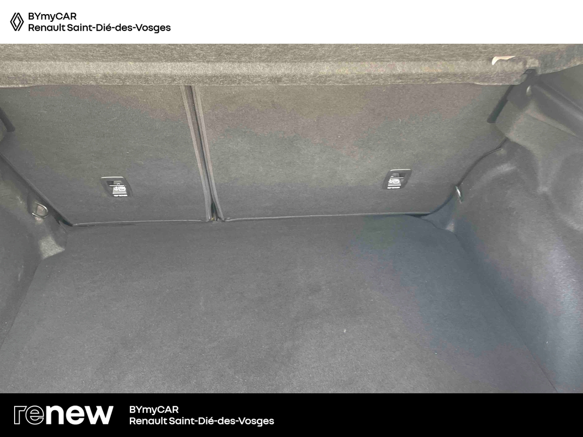 Renault Mégane IV Berline TCe 140 EDC FAP — photo 13