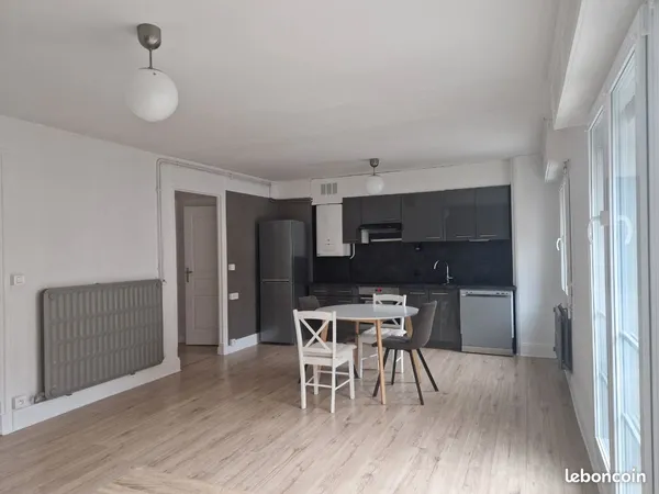 T3 meublé 73m²-Très lumineux-Hyper centre