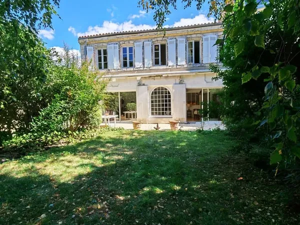 Appartement 3 pièces 139 m²