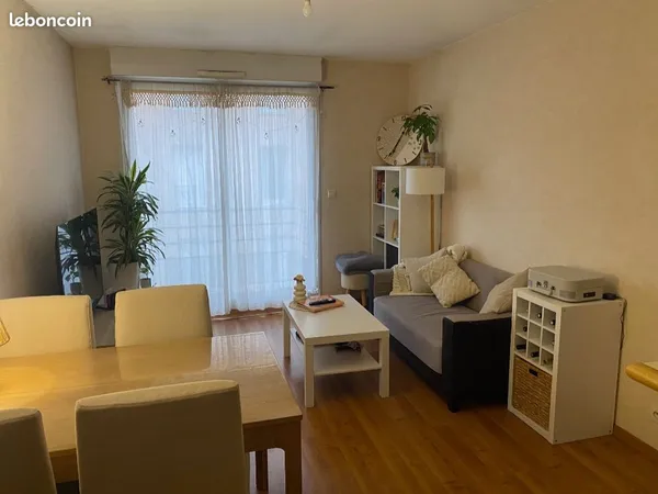 Loue appartement T2