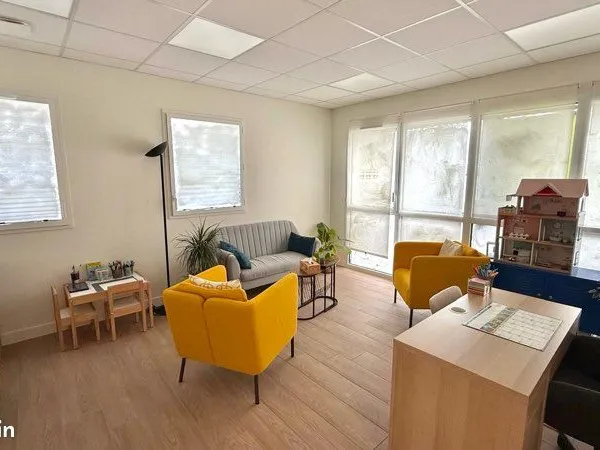 Bureau de 19 m² à louer