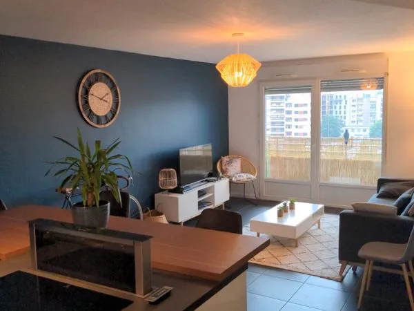 Appartement T5 88m² - Colocation ~9,9% - Centre Annemasse