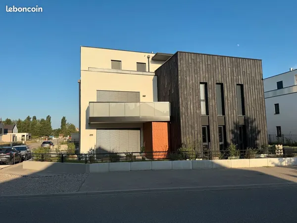Loue garage individuel fermé