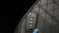 Volkswagen Taigo 1.0 TSI 110ch R-Line DSG7 — photo 16