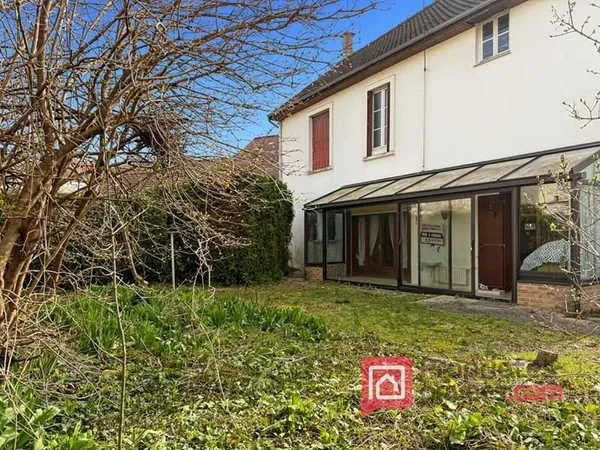 Maison Essoyes 15 pièce(s) 400 m2