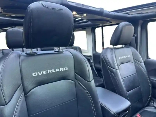Jeep Wrangler unlimited 2.0 t 380ch 4xe overland command-trac my23 — photo 15