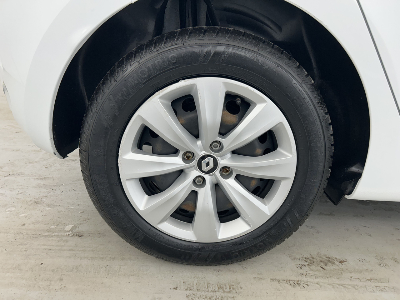 Renault Clio Société — photo 22