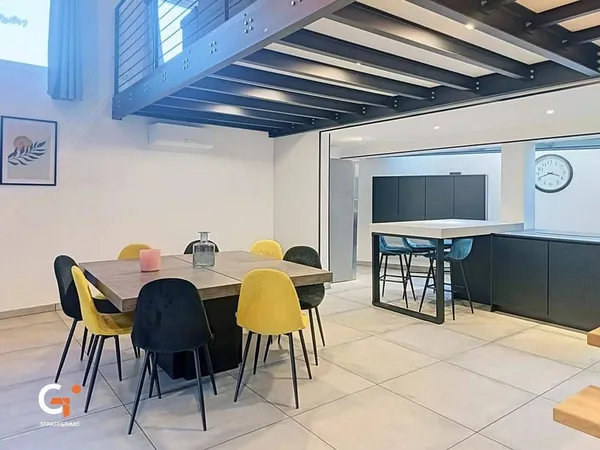 Appartement 6 pièces 155 m²