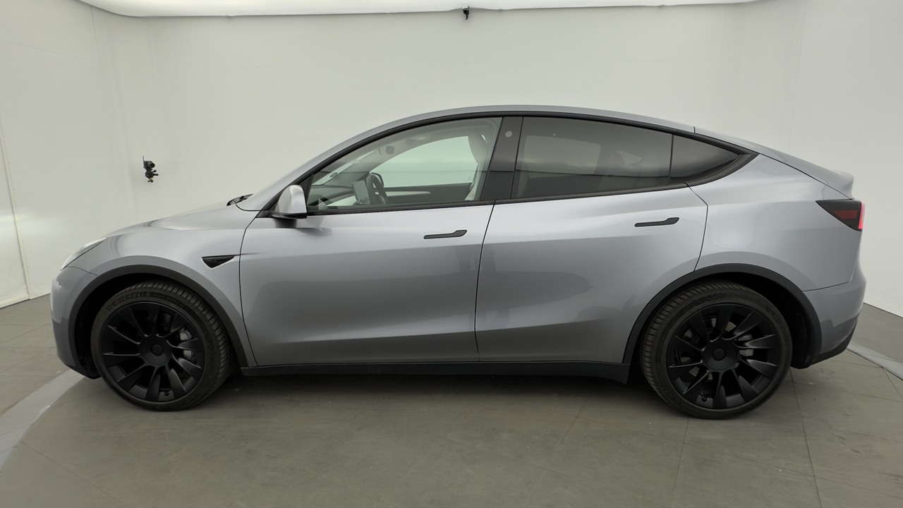 Tesla MODEL Y Grande Autonomie Dual Motor AWD — photo 2