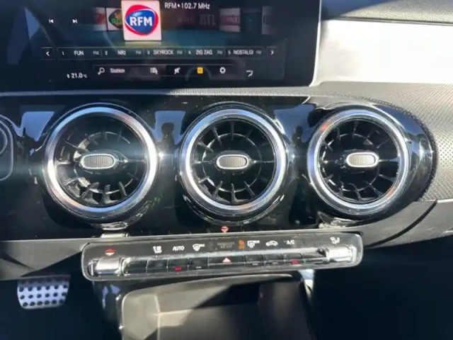 Mercedes Classe A a 180 compacte — photo 16