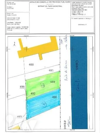 Terrain 749 m²