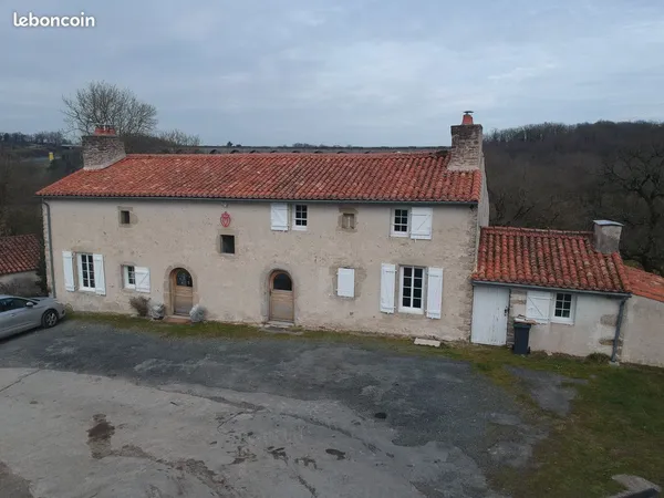 Maison meublée 100 m² - 3 chambres et terrasse avec vue campagne