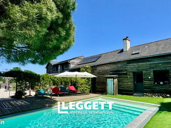 Maison 10 pièces 271 m²