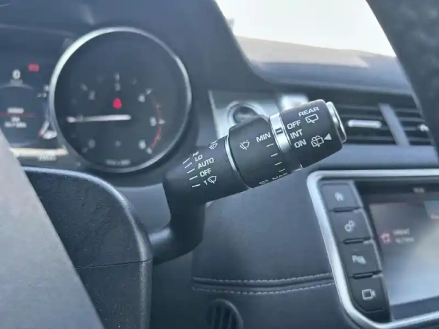 Land Rover Range Rover evoque 2.0 td4 150 se dynamic bva mark iv — photo 15
