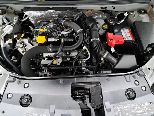 Dacia Sandero tce 90 gsr2 — photo 99