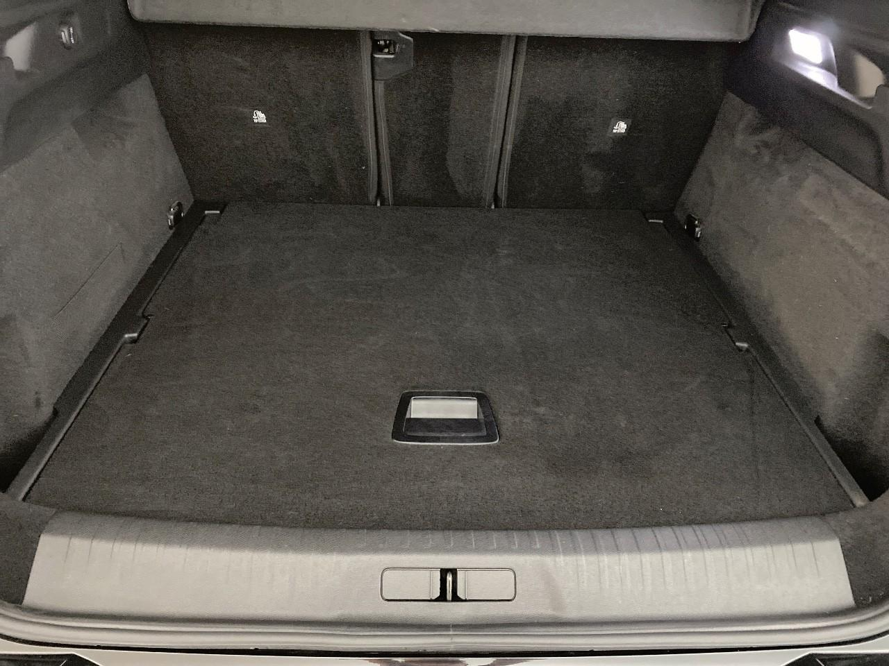 Peugeot 3008 electrique 210 ch 73 kwh gt — photo 6