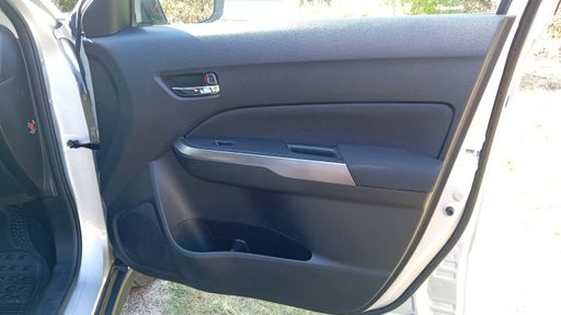 Suzuki Vitara 1.5 Dualjet 116 Hybrid Auto - Privilege – 2025 – 4650 km – Hybride essence – Boîte Automatique — photo 25