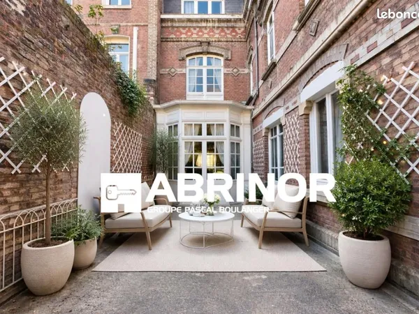 Maison 7 pièces 181 m²