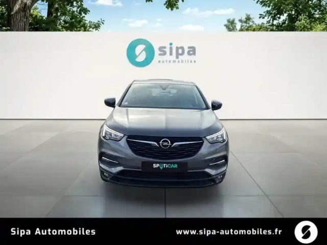 Opel Grandland X 1.2 turbo 130 ch — photo 8