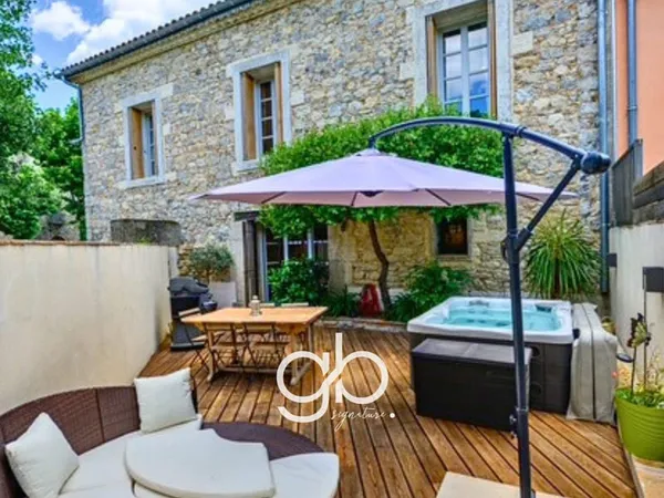 MAISON À VENDRE LES MATELLES - MAISON DE MAÎTRE 289 M2 - 6 C