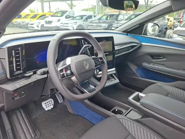 Renault Megane e-tech 220 ch autonomie confort — photo 13