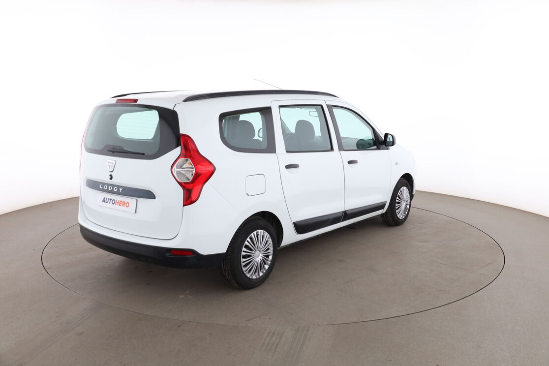 Dacia Lodgy 1.2 TCe Silver Line — photo 5