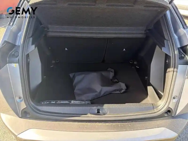 Peugeot 2008 electrique 54 kwh 156 ch — photo 6