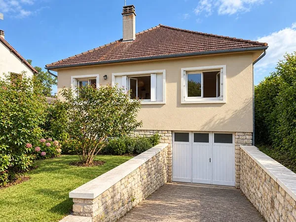 Maison Tournon Saint Pierre
