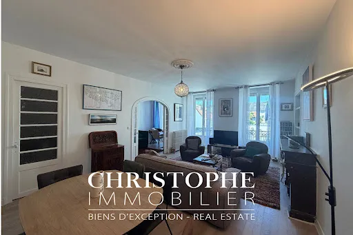 Appartement 4 pièces 93 m²