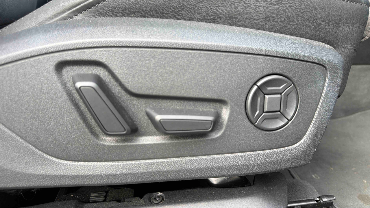 Audi Q3 35 TDI 150 ch S tronic 7 — photo 21
