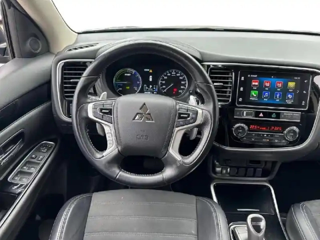 Mitsubishi Outlander phev twin motor business 4wd euro6d-t evap 5cv — photo 8