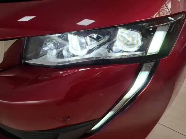 Peugeot 508 hybrid 225 e-eat8 — photo 7