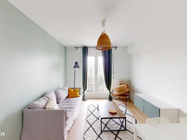 Chambre 3 pièces 62 m²