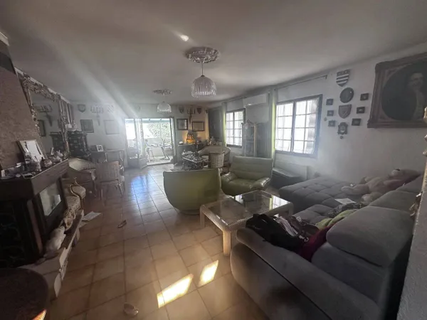 Villa 5 pièces 160 m²