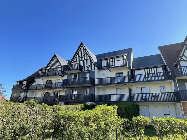 CABOURG APPT T2 ACCES DIRECT PLAGE