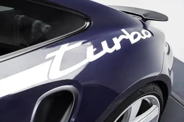 Porsche 911 turbo — photo 34