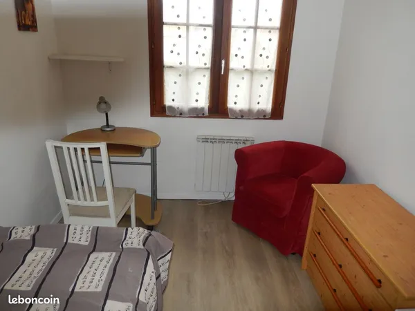 Belle chambre chez l'habitant pour étudiante