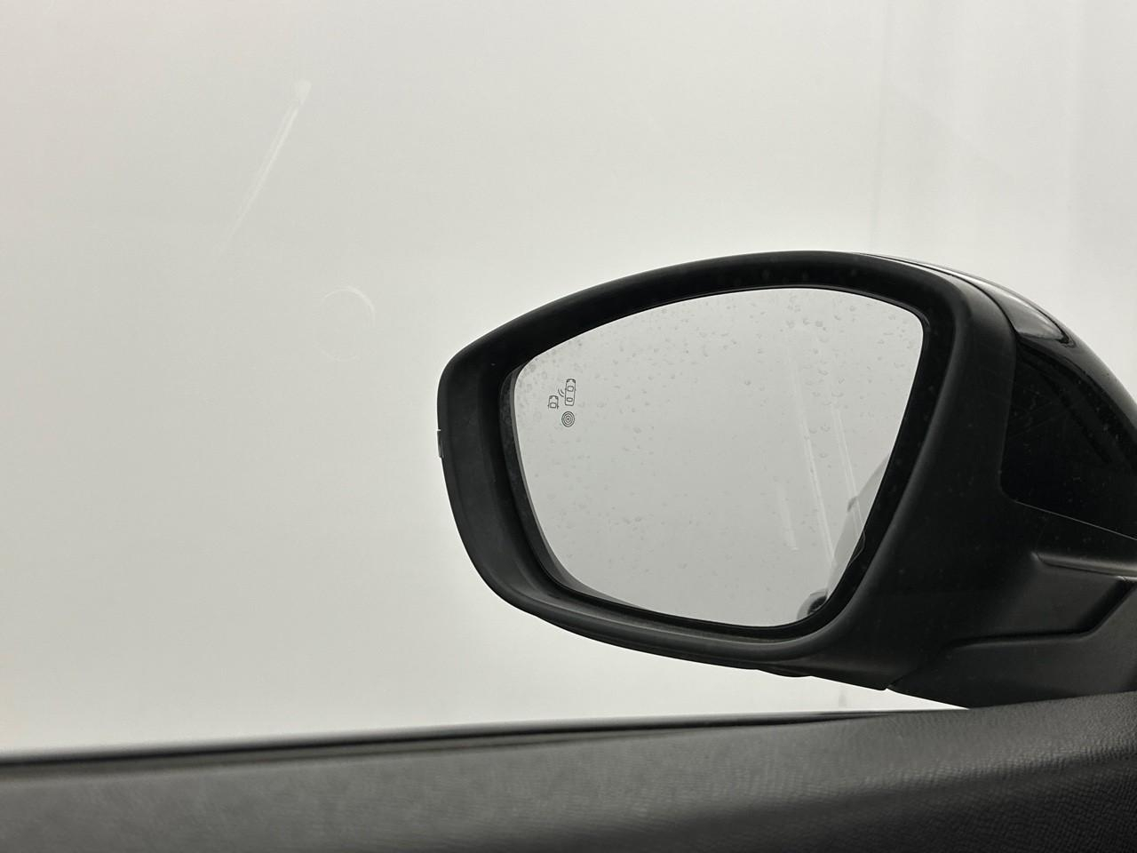 Peugeot 2008 puretech 130 s&s eat8 gt — photo 15