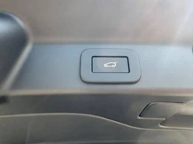 Jaguar F-Pace 2.0 - p400e phev awd bva8 — photo 21