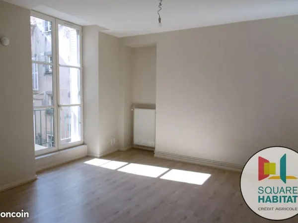 Studio 1 pièce 30 m²