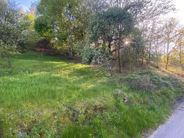 Terrain constructible 1526m2 Remiremont