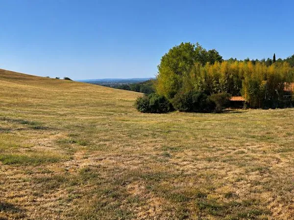 Terrain constructible