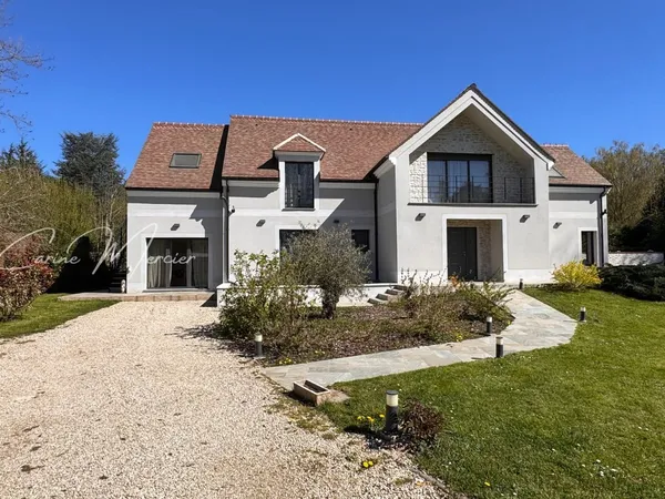 Maison d'exception au calme