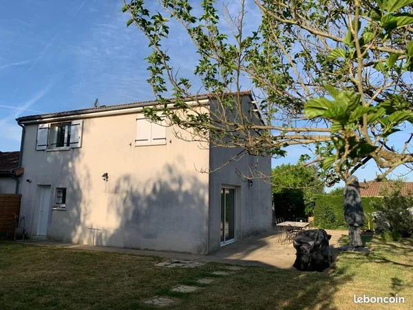 Maison - 4 pièces - 140 m2 - Nouaillé Maupertuis