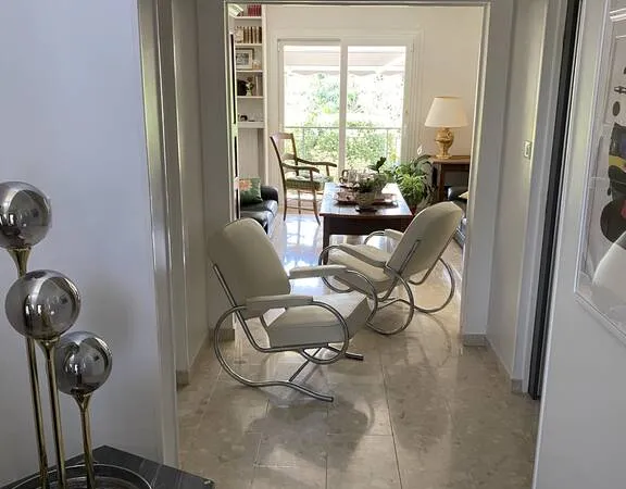 Appartement 9 pièces 100 m²