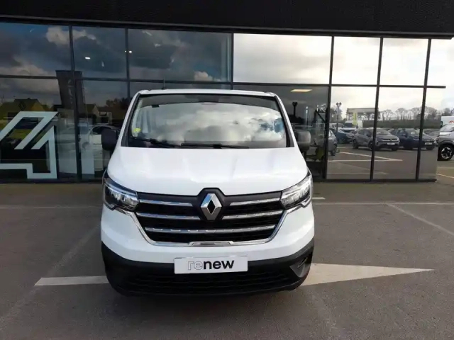 Renault Trafic fgn l1h1 2800 kg blue dci 130 — photo 51
